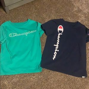 2 boys champion t shirts size 5